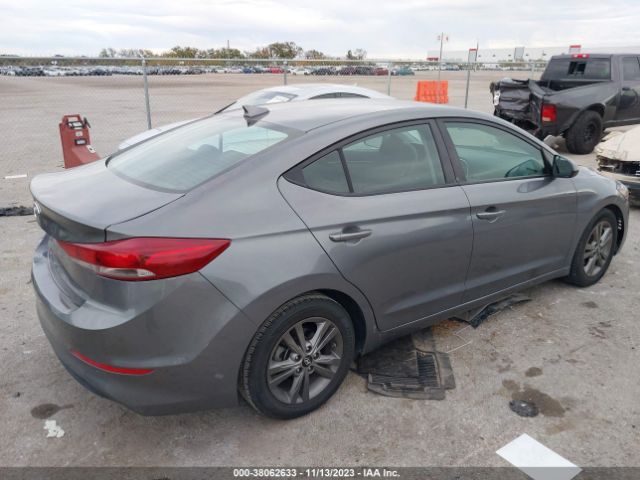 Photo 3 VIN: 5NPD84LF8JH383871 - HYUNDAI ELANTRA 