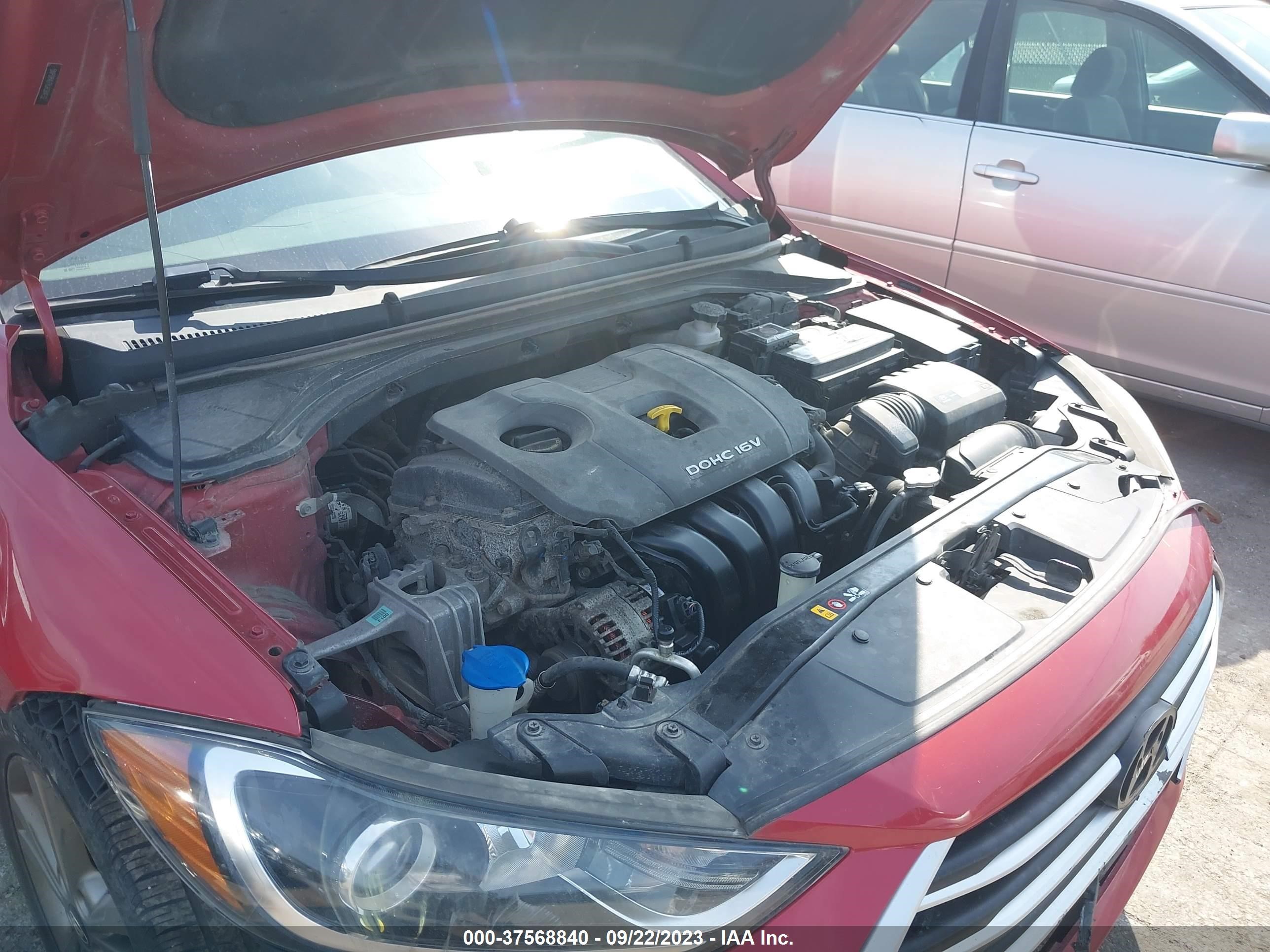 Photo 9 VIN: 5NPD84LF8JH384132 - HYUNDAI ELANTRA 