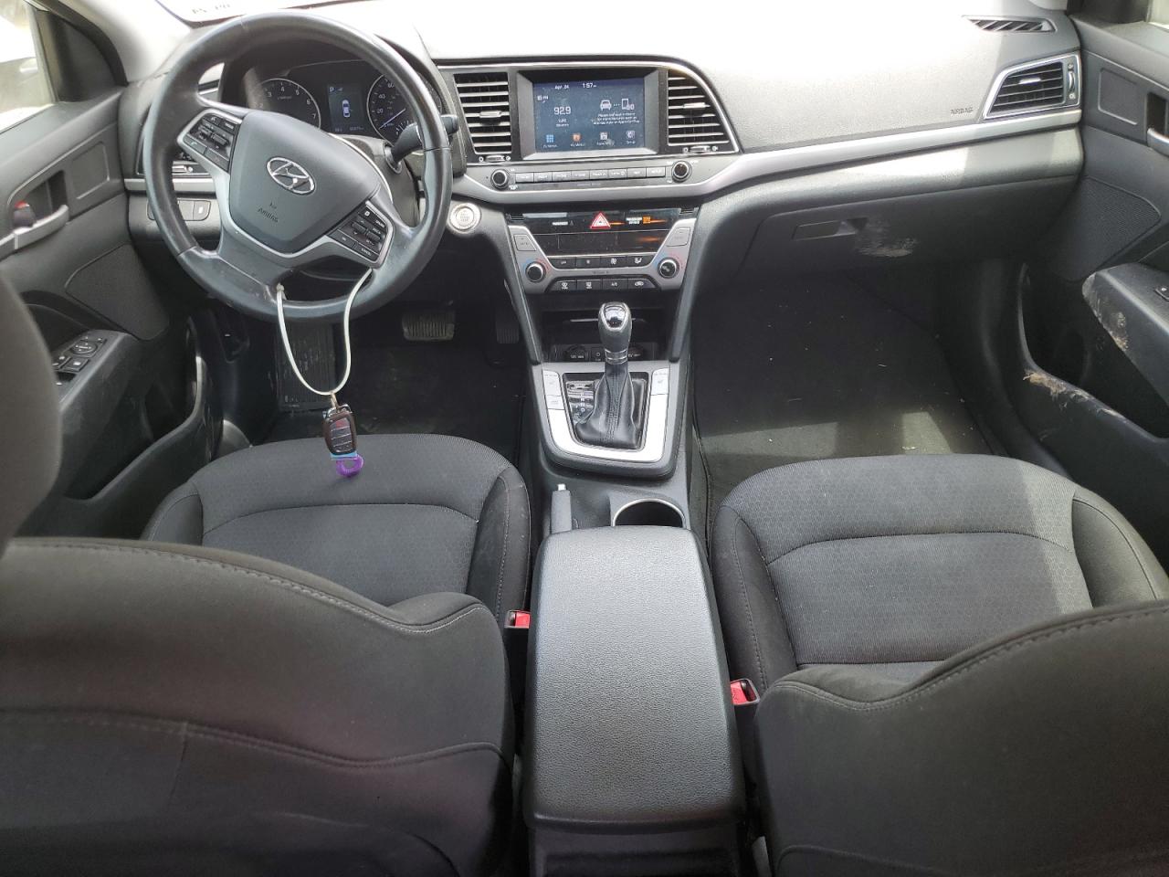 Photo 7 VIN: 5NPD84LF8JH388553 - HYUNDAI ELANTRA 