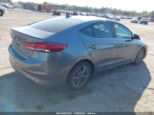 Photo 3 VIN: 5NPD84LF8JH389959 - HYUNDAI ELANTRA 