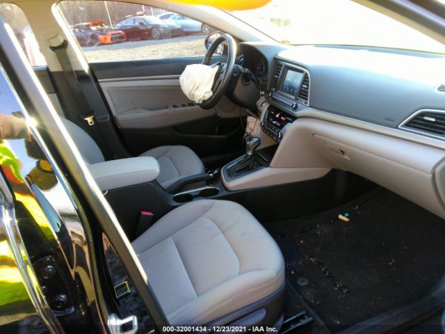 Photo 4 VIN: 5NPD84LF8JH390545 - HYUNDAI ELANTRA 