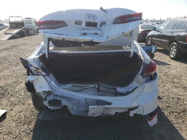 Photo 5 VIN: 5NPD84LF8JH396605 - HYUNDAI ELANTRA SE 