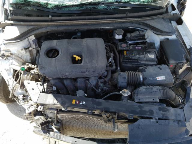 Photo 6 VIN: 5NPD84LF8KH407149 - HYUNDAI ELANTRA SE 