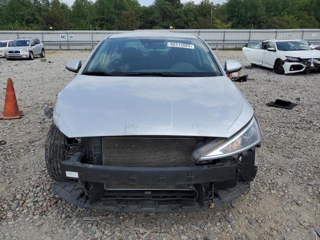 Photo 4 VIN: 5NPD84LF8KH409077 - HYUNDAI ELANTRA SE 