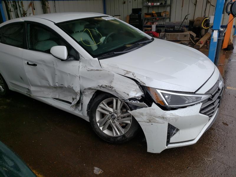 Photo 8 VIN: 5NPD84LF8KH412819 - HYUNDAI ELANTRA SE 