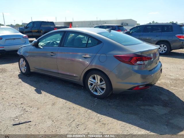 Photo 2 VIN: 5NPD84LF8KH415428 - HYUNDAI ELANTRA 