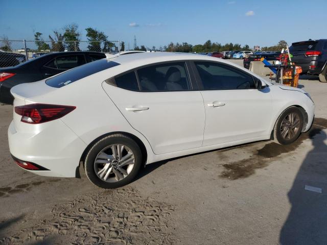 Photo 2 VIN: 5NPD84LF8KH416062 - HYUNDAI ELANTRA SE 