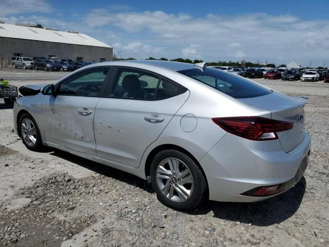 Photo 1 VIN: 5NPD84LF8KH422072 - HYUNDAI ELANTRA SE 