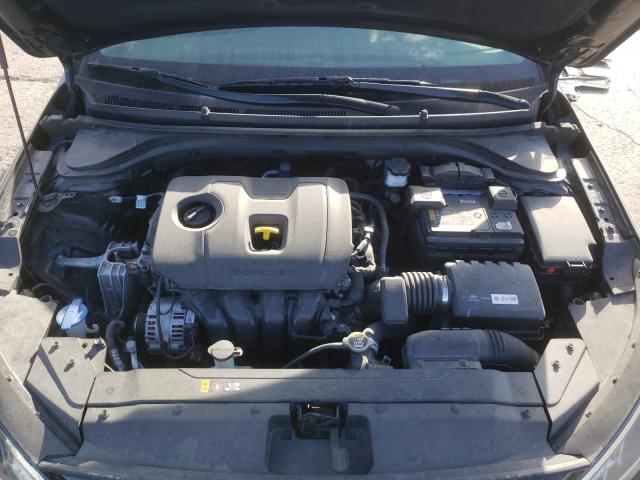 Photo 6 VIN: 5NPD84LF8KH437557 - HYUNDAI ELANTRA SE 