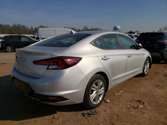 Photo 3 VIN: 5NPD84LF8KH437963 - HYUNDAI ELANTRA SE 