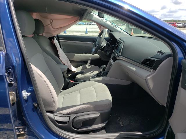 Photo 4 VIN: 5NPD84LF8KH438739 - HYUNDAI ELANTRA SE 