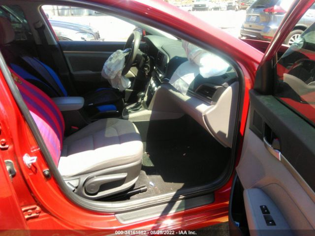 Photo 4 VIN: 5NPD84LF8KH439048 - HYUNDAI ELANTRA 