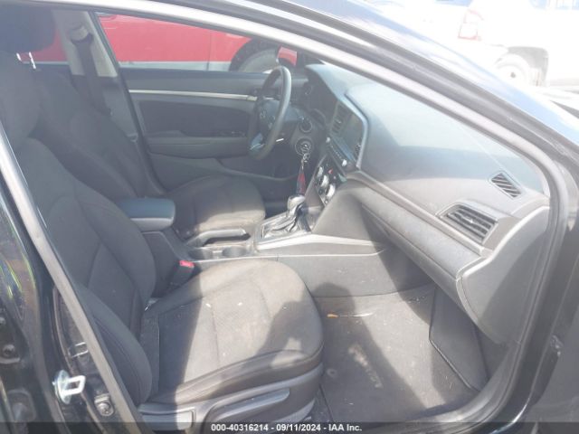 Photo 4 VIN: 5NPD84LF8KH439244 - HYUNDAI ELANTRA 