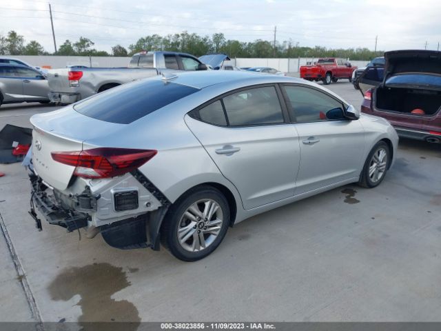 Photo 3 VIN: 5NPD84LF8KH453192 - HYUNDAI ELANTRA 