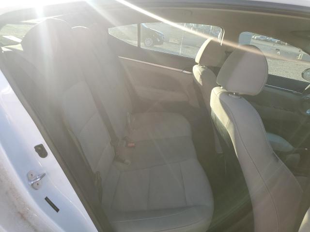 Photo 9 VIN: 5NPD84LF8KH453600 - HYUNDAI ELANTRA SE 