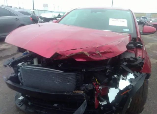 Photo 5 VIN: 5NPD84LF8KH455508 - HYUNDAI ELANTRA 