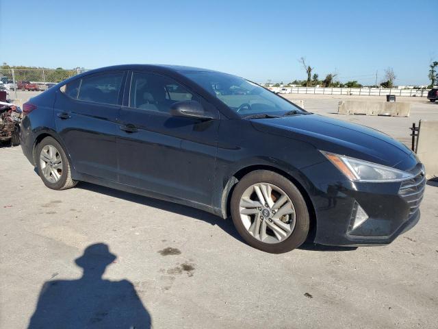 Photo 3 VIN: 5NPD84LF8KH465603 - HYUNDAI ELANTRA SE 