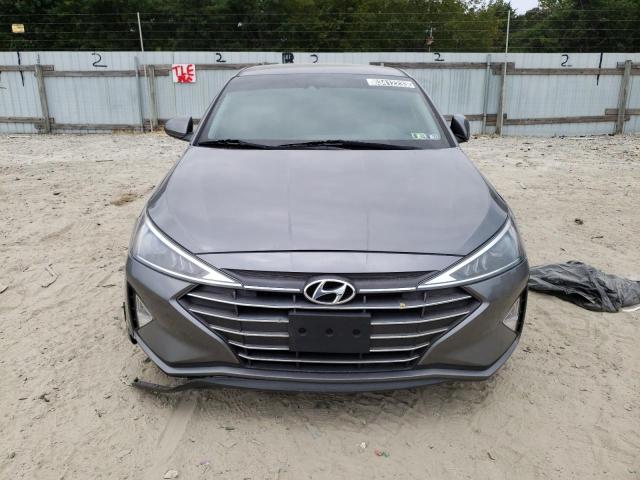 Photo 4 VIN: 5NPD84LF8KH484989 - HYUNDAI ELANTRA SE 