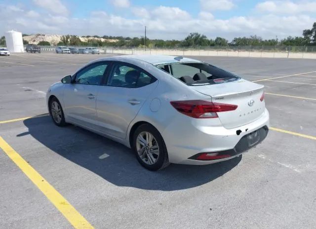 Photo 2 VIN: 5NPD84LF8KH485897 - HYUNDAI ELANTRA 