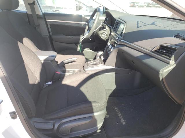 Photo 4 VIN: 5NPD84LF8KH488590 - HYUNDAI ELANTRA SE 