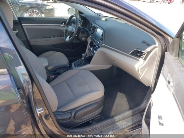 Photo 4 VIN: 5NPD84LF8LH573995 - HYUNDAI ELANTRA 