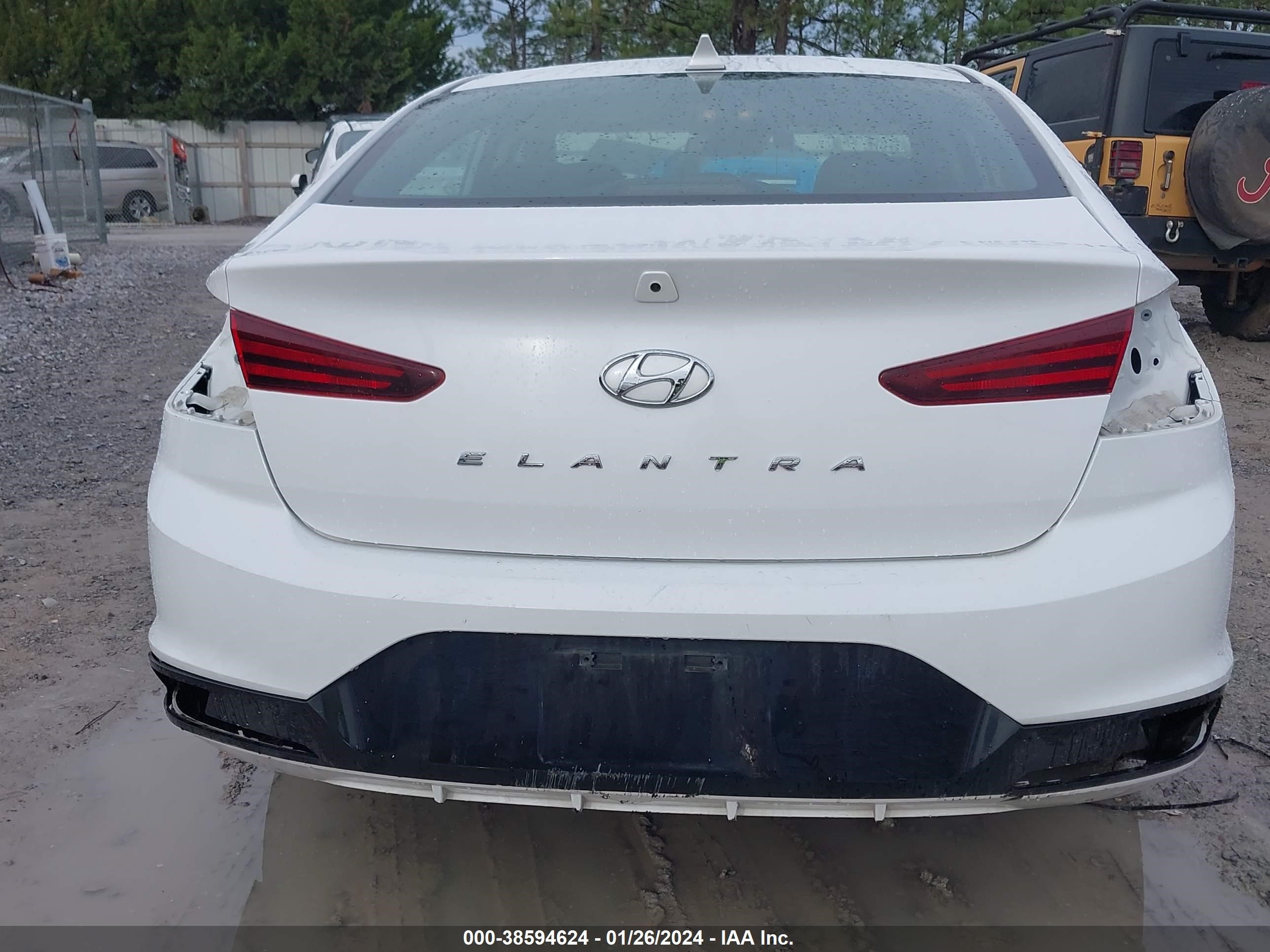 Photo 16 VIN: 5NPD84LF8LH628381 - HYUNDAI ELANTRA 