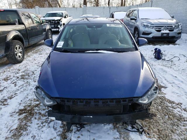 Photo 4 VIN: 5NPD84LF9HH000305 - HYUNDAI ELANTRA SE 