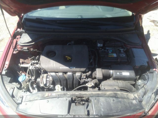 Photo 9 VIN: 5NPD84LF9HH002040 - HYUNDAI ELANTRA 