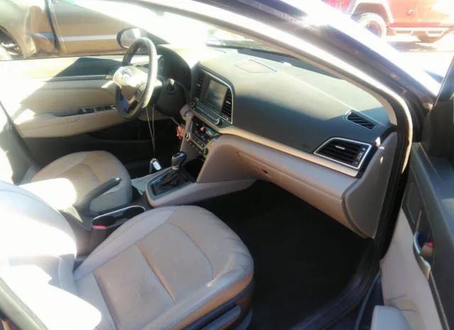 Photo 4 VIN: 5NPD84LF9HH006086 - HYUNDAI ELANTRA 