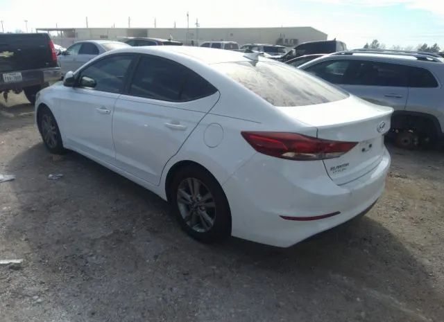 Photo 2 VIN: 5NPD84LF9HH009778 - HYUNDAI ELANTRA 