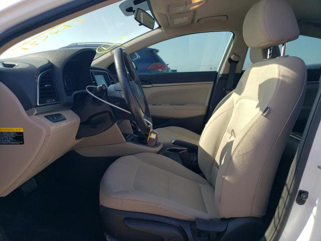 Photo 6 VIN: 5NPD84LF9HH013913 - HYUNDAI ELANTRA 