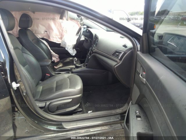 Photo 4 VIN: 5NPD84LF9HH014592 - HYUNDAI ELANTRA 