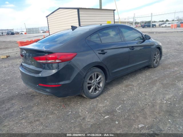 Photo 3 VIN: 5NPD84LF9HH016066 - HYUNDAI ELANTRA 