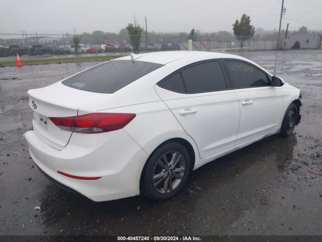 Photo 3 VIN: 5NPD84LF9HH019517 - HYUNDAI ELANTRA 