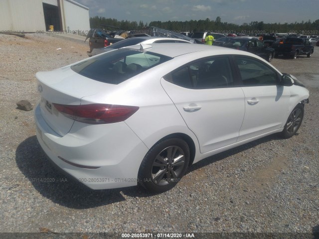 Photo 3 VIN: 5NPD84LF9HH020831 - HYUNDAI ELANTRA 