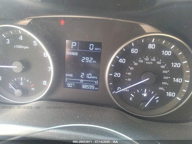 Photo 6 VIN: 5NPD84LF9HH020831 - HYUNDAI ELANTRA 