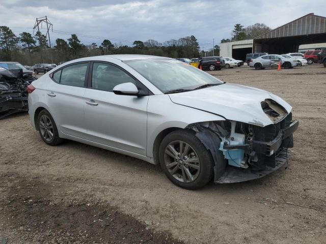 Photo 3 VIN: 5NPD84LF9HH022532 - HYUNDAI ELANTRA SE 