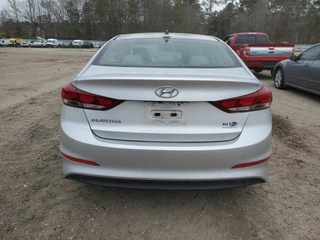 Photo 5 VIN: 5NPD84LF9HH022532 - HYUNDAI ELANTRA SE 