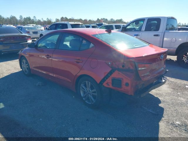 Photo 2 VIN: 5NPD84LF9HH024314 - HYUNDAI ELANTRA 