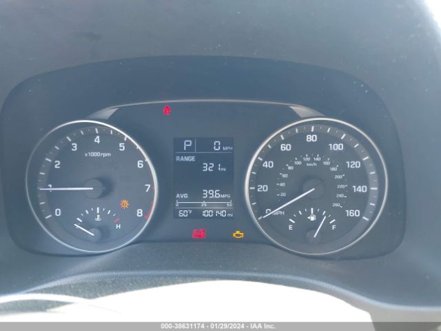 Photo 6 VIN: 5NPD84LF9HH024314 - HYUNDAI ELANTRA 