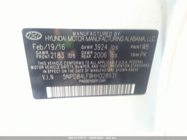 Photo 8 VIN: 5NPD84LF9HH028931 - HYUNDAI ELANTRA 