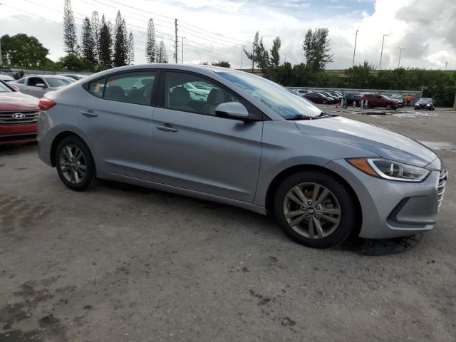 Photo 3 VIN: 5NPD84LF9HH030209 - HYUNDAI ELANTRA SE 