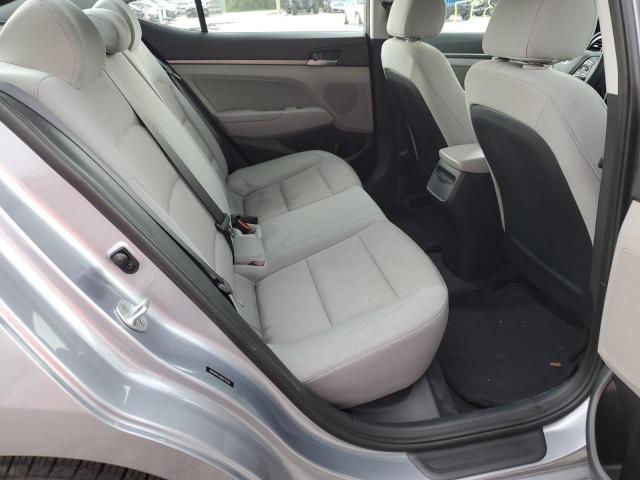 Photo 9 VIN: 5NPD84LF9HH030209 - HYUNDAI ELANTRA SE 