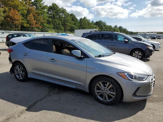 Photo 3 VIN: 5NPD84LF9HH030565 - HYUNDAI ELANTRA 