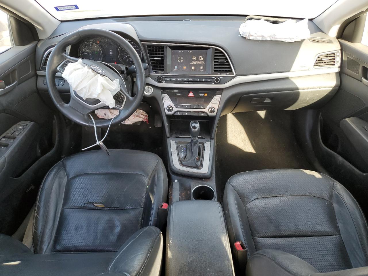 Photo 7 VIN: 5NPD84LF9HH031733 - HYUNDAI ELANTRA 