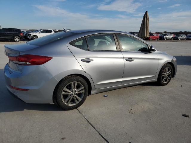 Photo 2 VIN: 5NPD84LF9HH032820 - HYUNDAI ELANTRA SE 