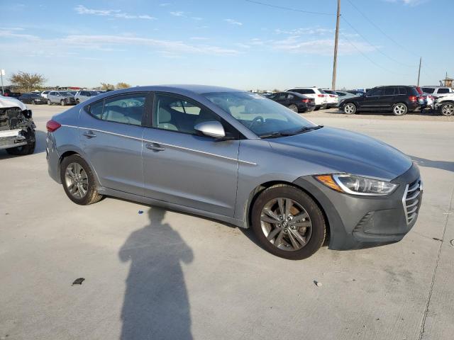 Photo 3 VIN: 5NPD84LF9HH032820 - HYUNDAI ELANTRA SE 