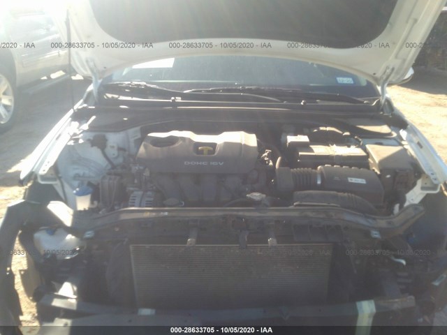 Photo 9 VIN: 5NPD84LF9HH033210 - HYUNDAI ELANTRA 