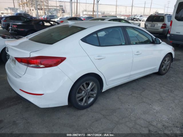 Photo 3 VIN: 5NPD84LF9HH038956 - HYUNDAI ELANTRA 