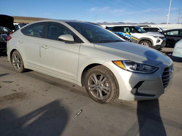 Photo 3 VIN: 5NPD84LF9HH040223 - HYUNDAI ELANTRA SE 